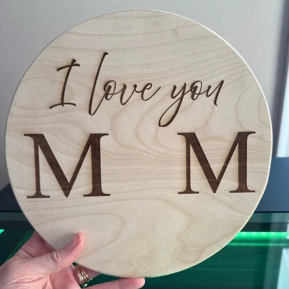 Wooden I Love You Mom Wall Decor - Picture 4 of 6